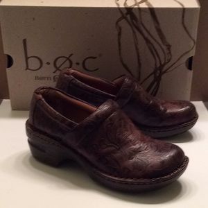 **Sold**Born Concept slip on clog shoe